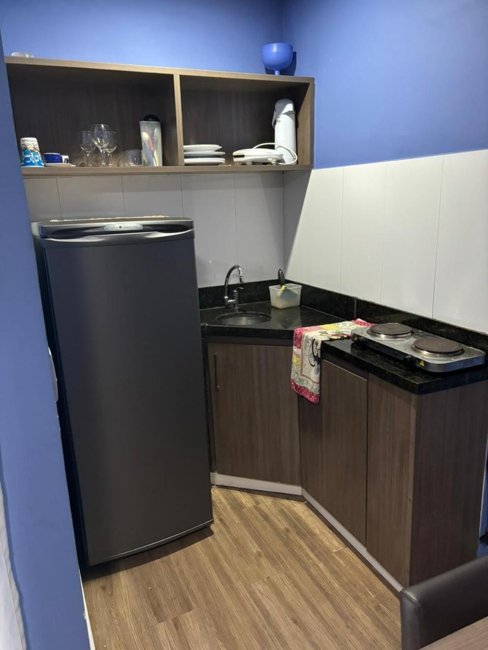 701 - Flat Temporada Em Goiania-proximo Ao Parque Areiao Apartment *
